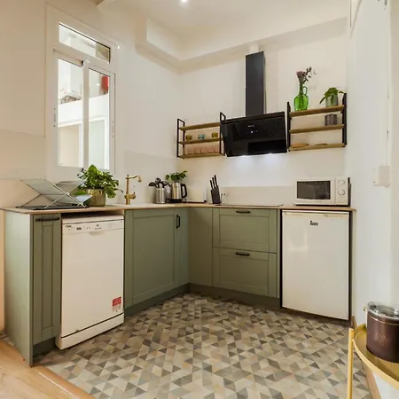 Apartment Magalhaes - Trad Flat In Poble Sec, Near Ramblas