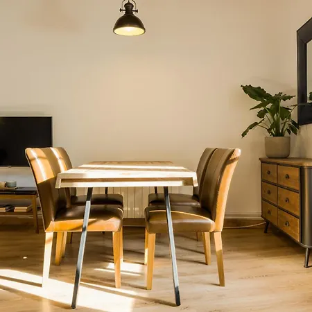Magalhaes - Trad Flat In Poble Sec, Near Ramblas Lägenhet *