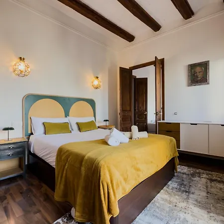 Magalhaes - Trad Flat In Poble Sec, Near Ramblas * Barcelona