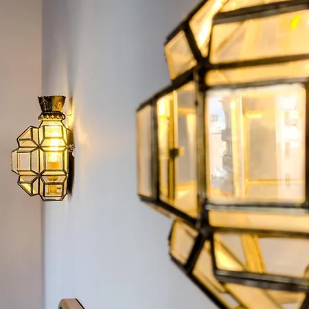 Magalhaes - Trad Flat In Poble Sec, Near Ramblas Apartment